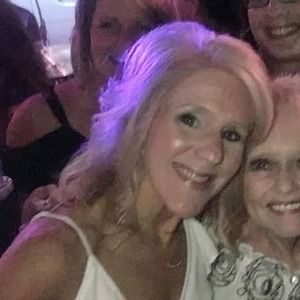 Meet your Posher, Pamela